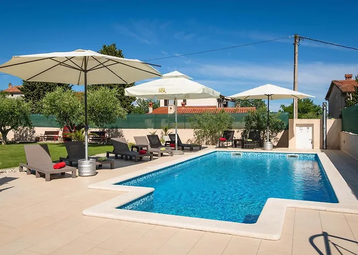 펜션 Vanja - Jadreski 풀라