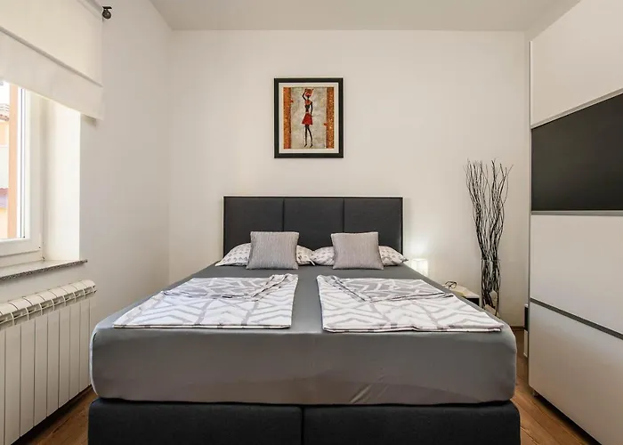 펜션 Vanja - Jadreski 풀라