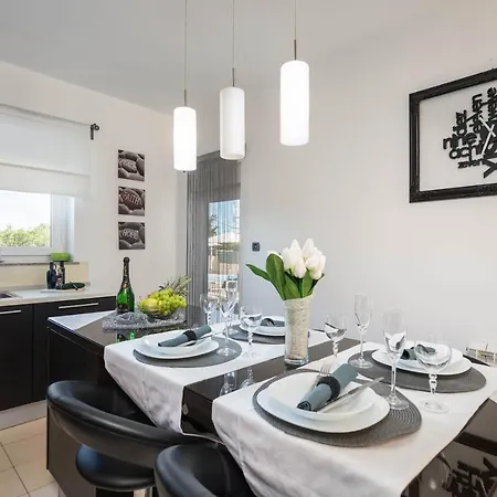 Semesterbostad Vanja - Jadreski Pula